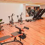 Alcazar Suites Deluxe